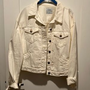 Off white jean jacket- perfect for bachelorette party!! Sz L